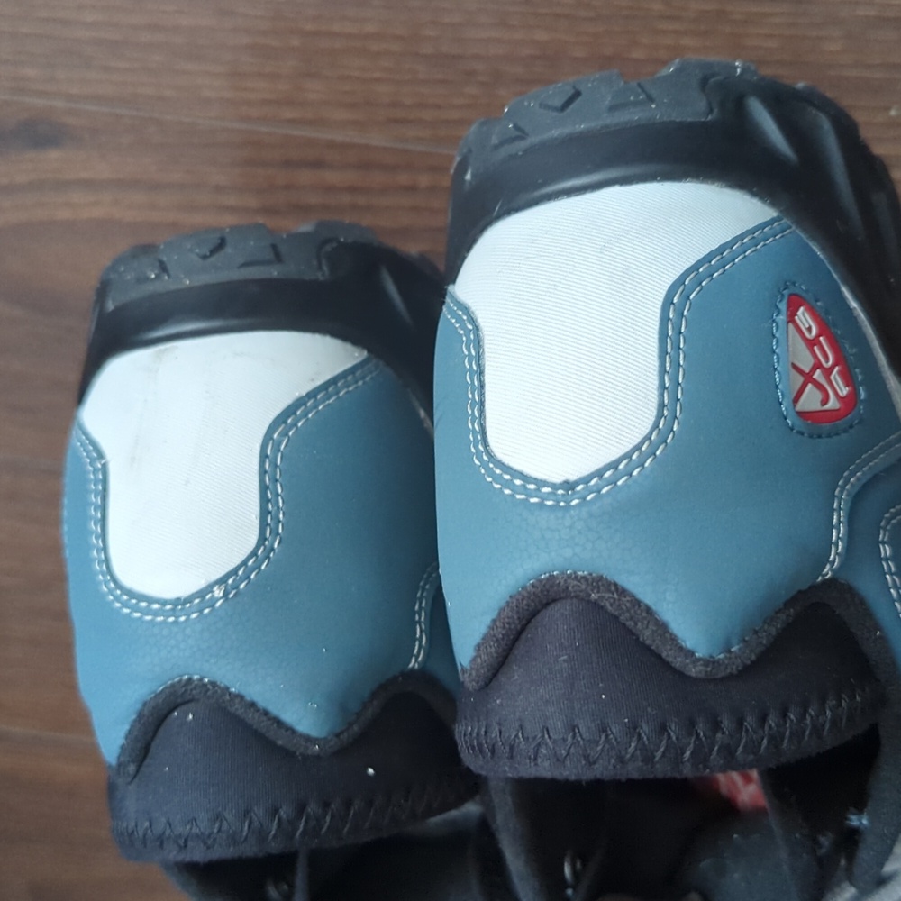 Nike ACG Air Exploraid Neutral Grey and Ash Green - Picture 12 of 13